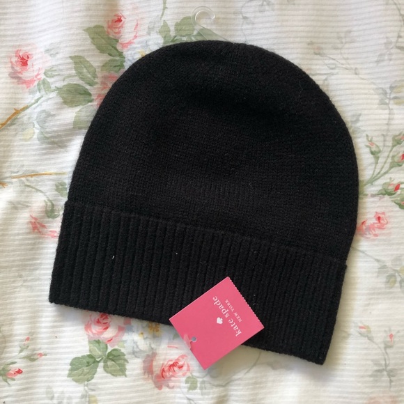 Kate Spade Beanie Mittens and Wallet - Picture 6 of 9
